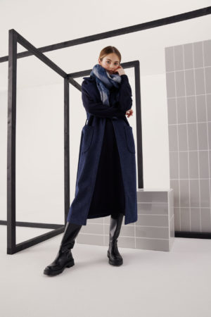 Smith & Soul 0823-0844 Dark Blue Sleeveless Coat