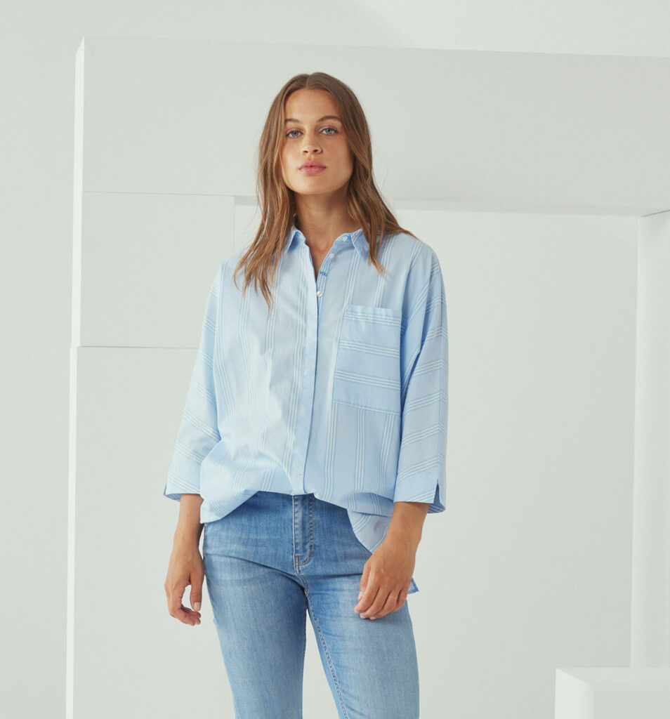 Smith & Soul 0324-0303 Sky Blue/White Blouse