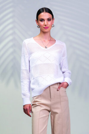 Alison Sheri A45289 White V-Neck Knit Top