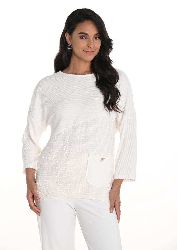 Frank Lyman 256171 Off-White Oversized Top