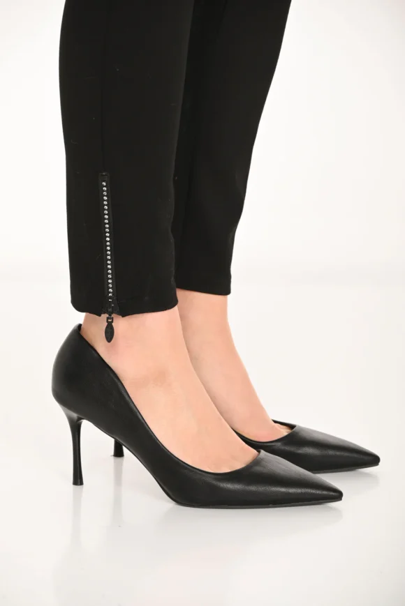 Frank Lyman 253739 Black Diamante Detail Trousers