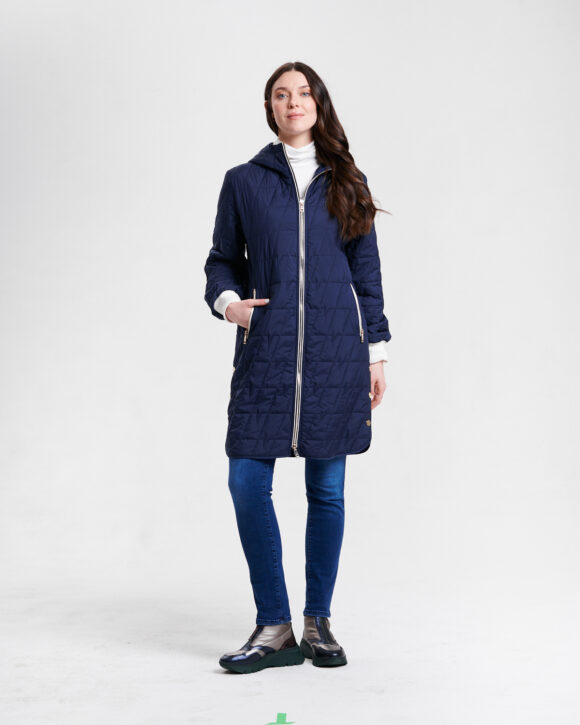 Nikki Jones 8013 Navy/White Light Weight Puffer Coat