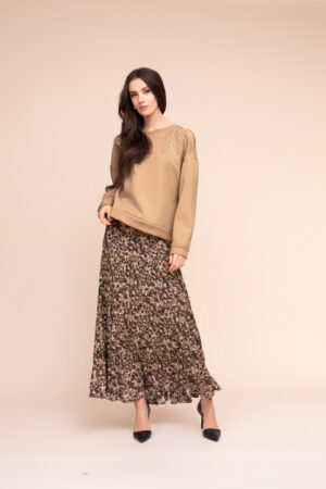 94 A48028 camel(pullover)+A48135(skirt)