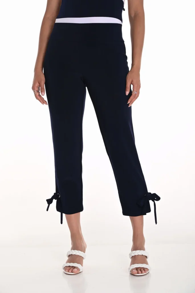 Frank Lyman 251021 Midnight Blue Cropped Trousers