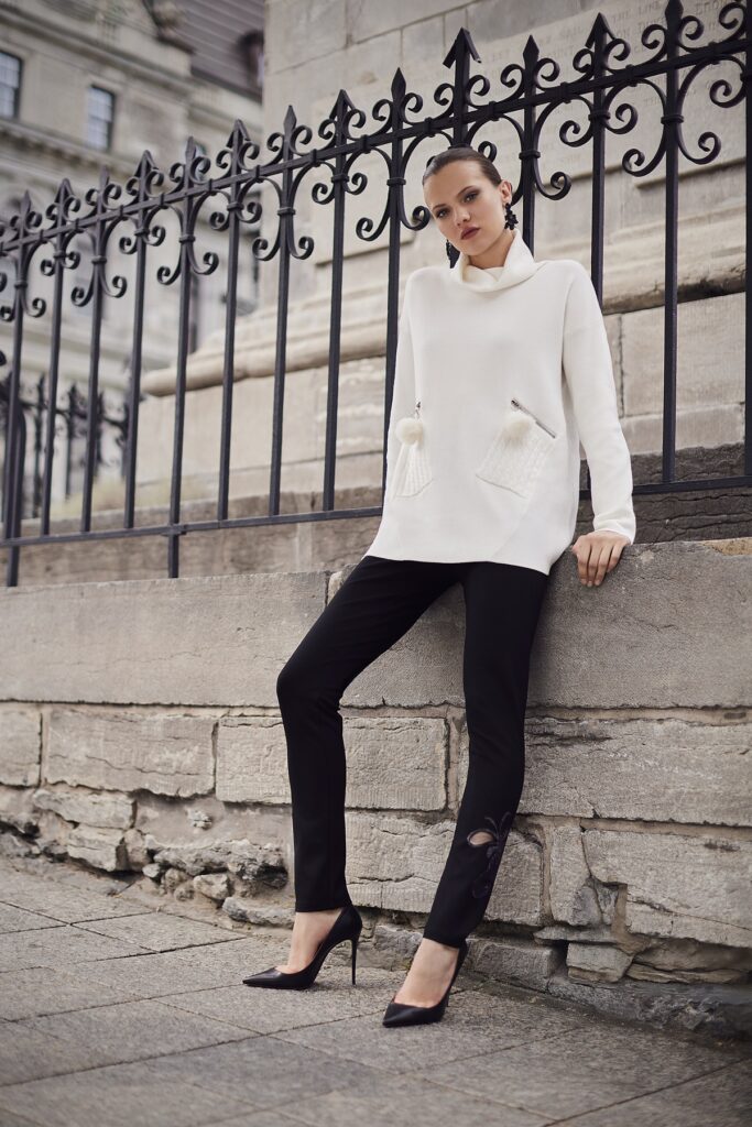Frank Lyman 254987 Winter White Relaxed Fit Sweater