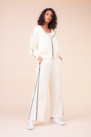 22 A48036(cardigan)+A48037(pants)